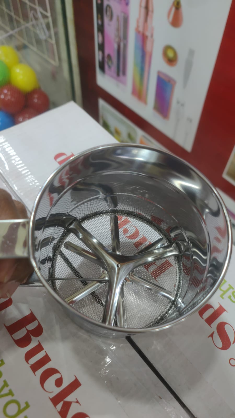 Stainless Steel Flour Sifter | Fine Mesh Baking Sieve For Flour, Sugar & Dry Ingredients