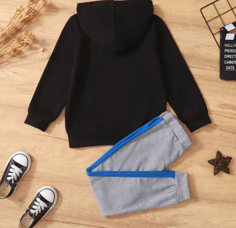 Boys “HOW YOU DOIN” Printed Tracksuit Set – Cool & Casual Outfit