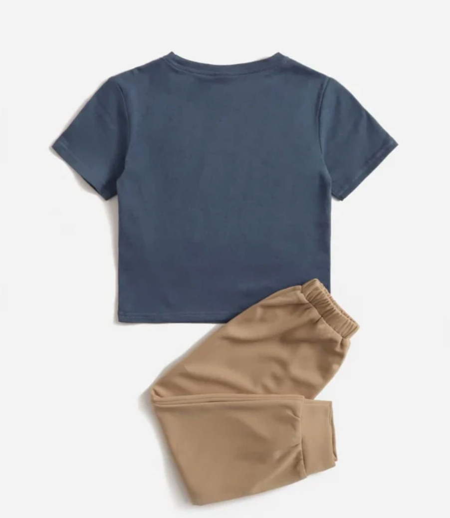 KING OF THE FOREST Tracksuit for Boys – Stylish & Comfy Outfit