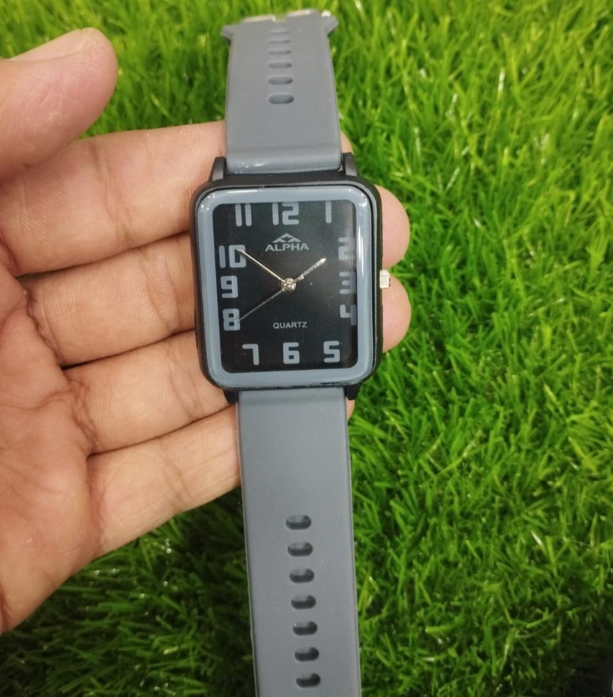 Alpha Unisex Wrist Watch – Classic & Stylish Design For Men & Women | Vintage Inspired Alpha Watch Without Box