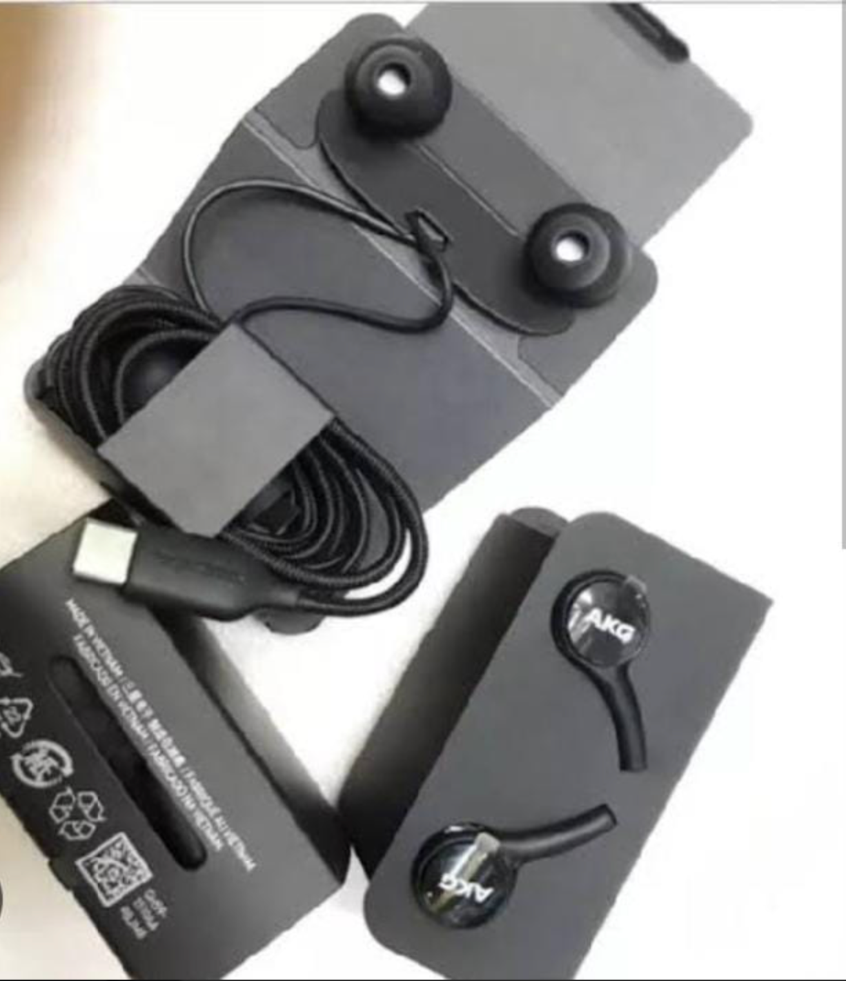 AKG Type-C Handsfree – Best For All Android Devices | Loud Sound & Deep Bass | High-Quality Earphones