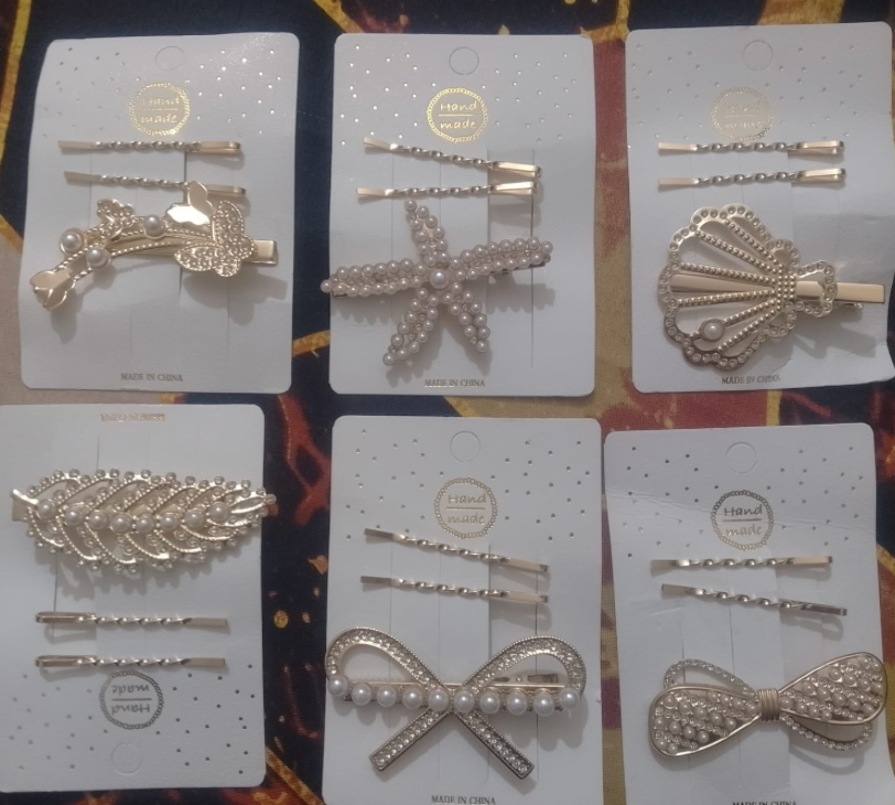 Beaded Pins & Hair Clips Set – 3-Piece Stylish Metal Hair Accessories Card | Random Trendy Designs for Everyday Fashion & Styling