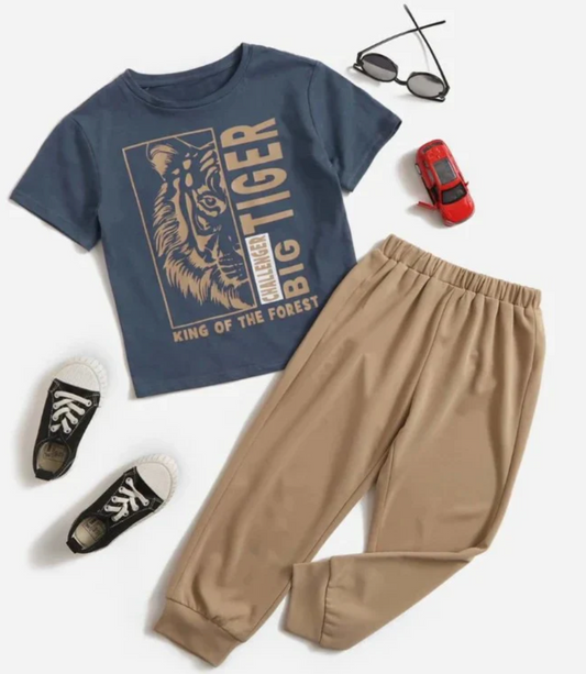 KING OF THE FOREST Tracksuit for Boys – Stylish & Comfy Outfit