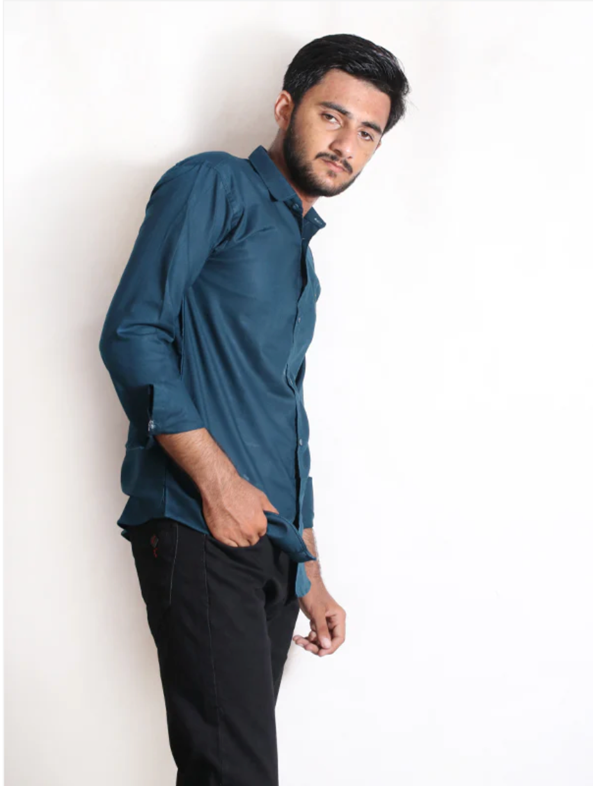 Men’s Sea Blue Chambray Casual Shirt – Effortless Style & Lightweight Comfort