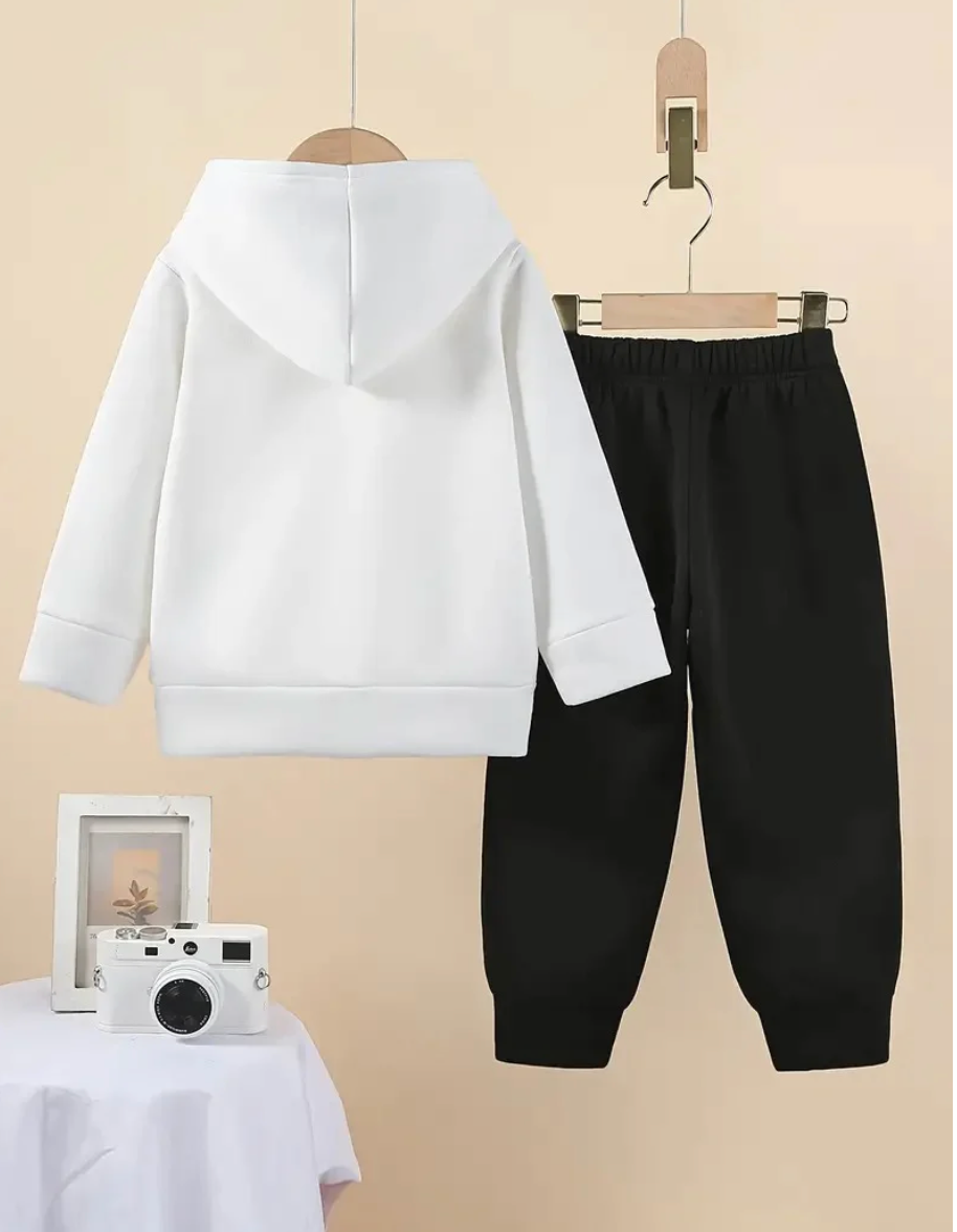 Blessed Heart Hoodie Tracksuit – Premium Streetwear Set for Comfort, Style & Confidence