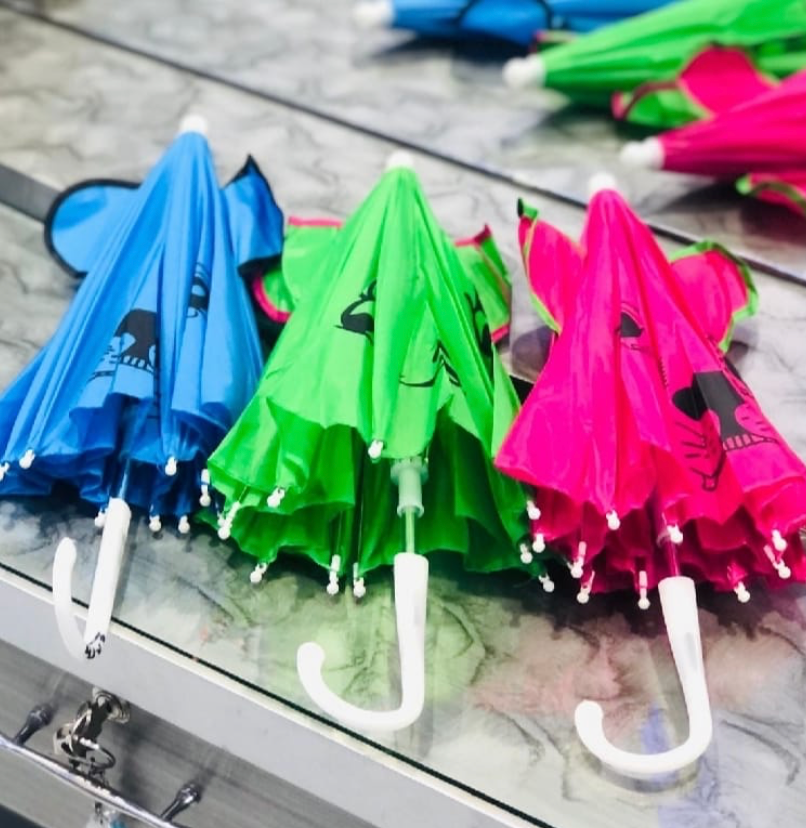 Kids Cartoon Umbrella – Small Lightweight & Compact Umbrella for Children | Multicolor Random Design