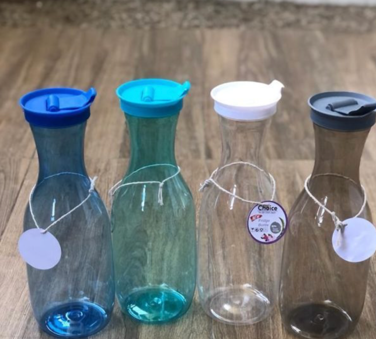 4 PCS Water Bottle For Drinking / Water Bottel For Fridge Transparent Water Bottle (random Color) 1700 Ml